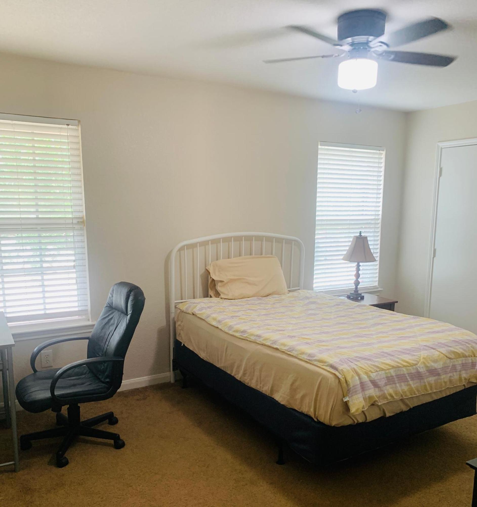 Private Cozy Lock Room 1 Cypress Exterior foto